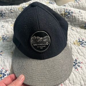 Used Merrell Flex Fit wool 6-panel hat